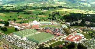 Vista aérea do recinto da Semana Verde