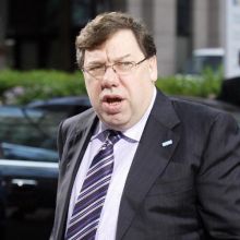 O primeiro ministro irlandés, Brian Cowen