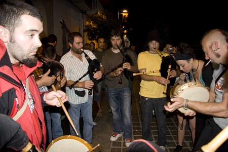 Repichoca na rúa o sábado da festa